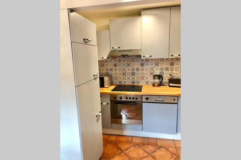 Apartment Zum goldenen Löwen inkl. Parkplatz&WLAN Erfurt Exterior foto